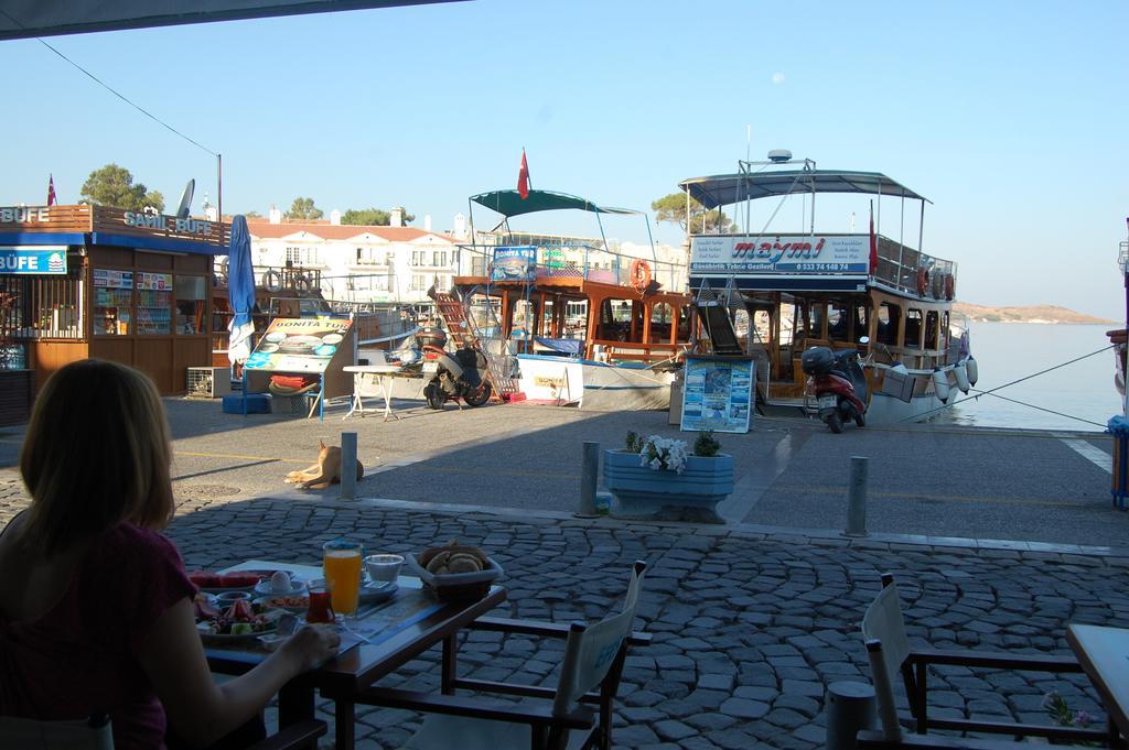 Villa Dedem Hotel Foça Exteriör bild